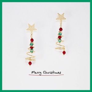 Christmas tree earrings, handmade!! New!
